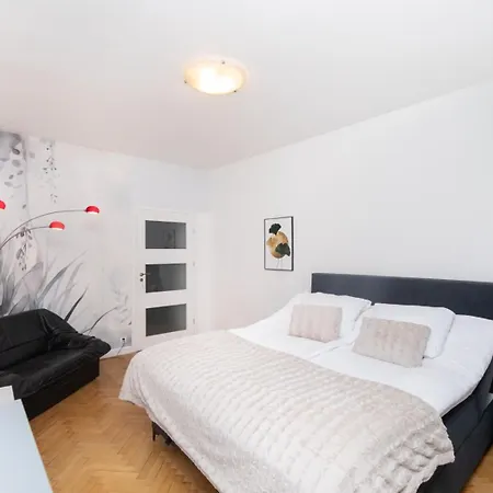 Pod Kamienna Gora Iv Apartment *